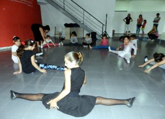 Arrancan los talleres de arte de verano