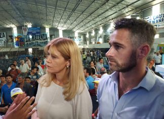 Achával: “El peronismo juega a fondo para ganarle a Cambiemos”