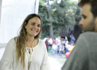 Beláustegui: “Sería bueno que Donoso vuelva a hablar recién cuando las escuelas estén en condiciones”