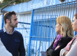 Achával: «Los pilarenses siguen siendo víctimas de un Intendente que no se hace cargo de la educación»
