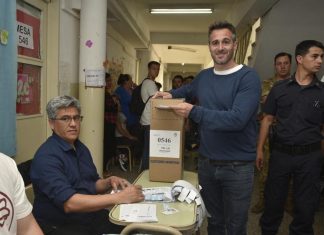 Federico Achával » La Argentina entera decide su futuro» Elecciones Generales 2019 Federico Achával votó en Manuel Alberti
