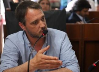 Transición: reunión fiscalizadora de Hacienda Santiago Laurent encabeza la Comision de fiscalización de Hacienda