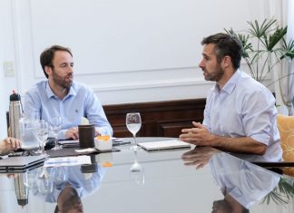 Achával junto al ministro de Hacienda bonaerense Pablo Lopéz Achával junto al ministro de Hacienda bonaerense Pablo Lopéz: