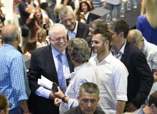 El intendente Achával participó del Congreso del PJ