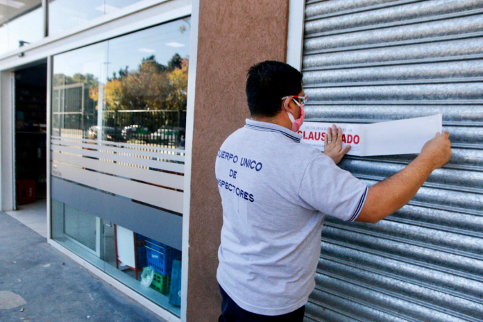 El Municipio clausuró un comercio en Del Viso con sobreprecios en 39 productos El municipio clausuró el supermercado Las Marias de Del Viso por sobreprecios