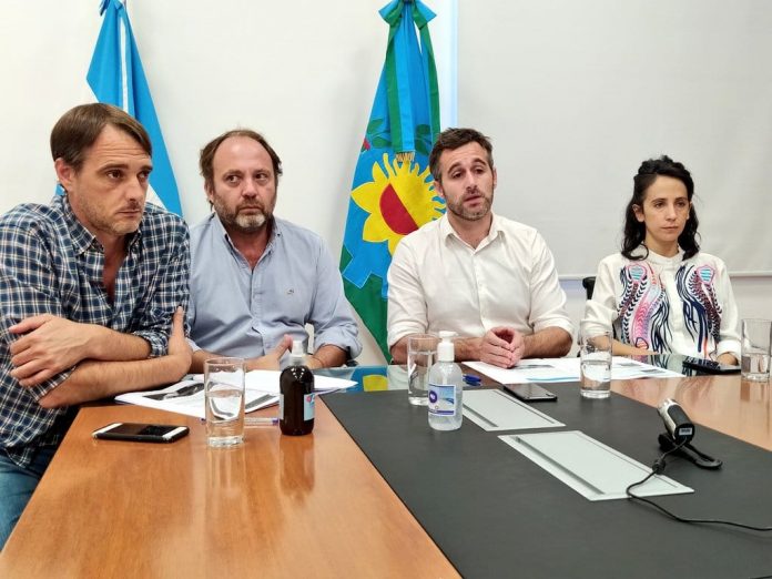 El intendente Federico Achával presentó el Plan de Emergencia Sanitaria