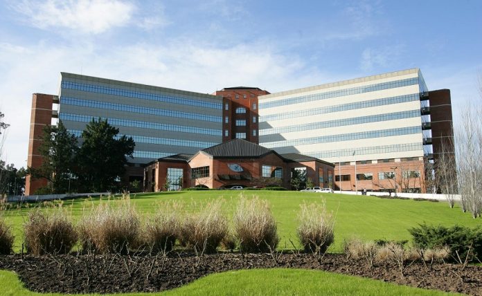 El Hospital Universitario Austral y Roemmers investigan un medicamento para tratar el Covid-19 El Hospital Universitario Austral y Roemmers investigan un medicamento para tratar el Covid-19