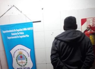 Policía frustró robo a una pañalera del centro de Pilar pañalera