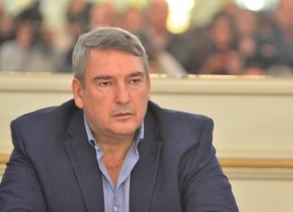 D´Onofrio: «Hay que avanzar con el uso de Taser y mayor tecnología para la policía»