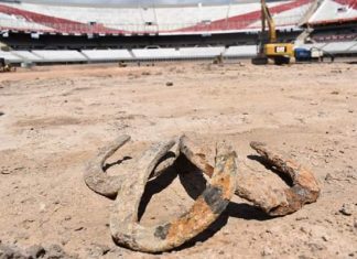 Hallazgo arqueológico en el Monumental monumental herraduras