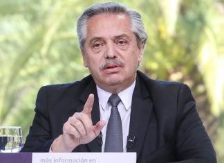 El gobierno confirmó que comprará la vacuna rusa sputnik 25 millones de dosis de la vacuna rusa