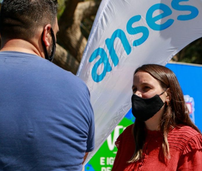 Conversatorio sobre la Reparación Económica a hijos de víctimas de feminicidio