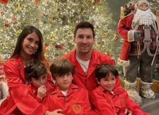 La postal navideña de la familia Messi Familia Messi
