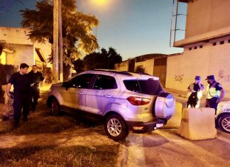 Intensa persecución termina con dos delincuentes detenidos persecución y detención de dos delincuentes