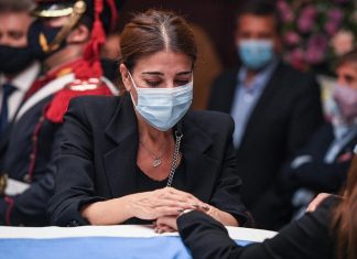 Velan al expresidente Carlos Menen en el Senado Velorio Menem 2