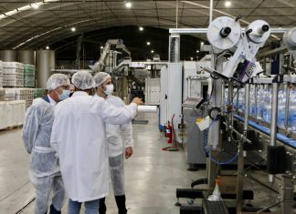 La empresa Cunnington presentó una nueva línea de producción en la planta del Parque Industrial Cunnington