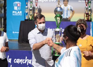 Achával anunció la Liga Pilarense de Fútbol Femenino