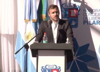 Achával inició las sesiones ordinarias del Concejo Deliberante de Pilar. Achával dando inicio a las sesiones del HCD