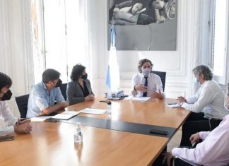 La restricción nocturna y la limitación del transporte y los encuentros sociales serían las principales medidas que tomará el Gobierno Cafiero reunión restricciones
