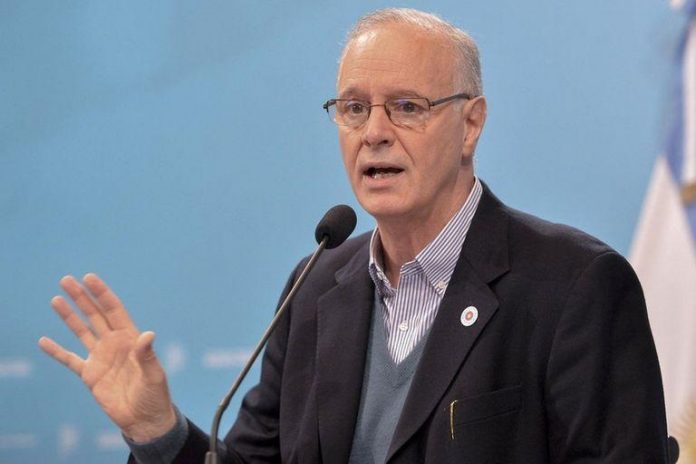 menores de 18 años menores de 18 años
