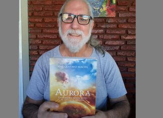 Abel Maciel presenta su libro en la Feria Internacional del Libro de Chile abel maciel