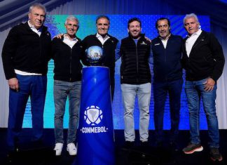 Conmebol homenajeó a Maradona homenaje