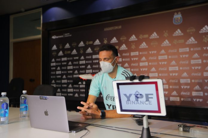 Scaloni no viaja