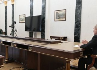 El presidente ruso pide que desmilitaricen Ucrania y reconozcan a Crimea para cesar los ataques