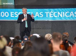Achával acompañó al Presidente en Tecnópolis