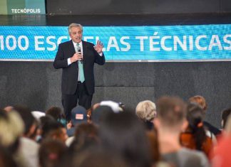 Achával acompañó al Presidente en Tecnópolis