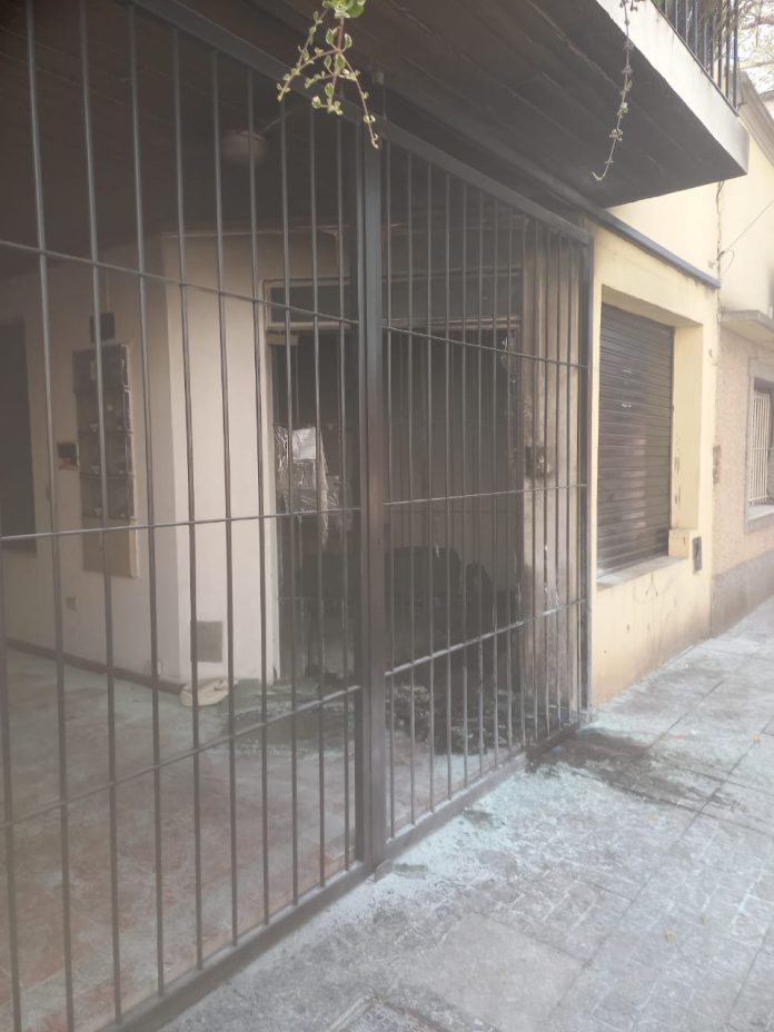 FOYmYBvWUAUKq4I vandalismo