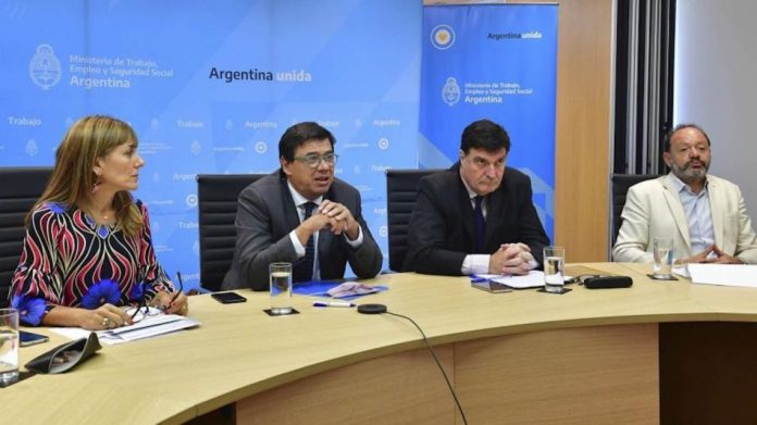 reunion-del-consejo-del-salario-1327563 salario mínimo