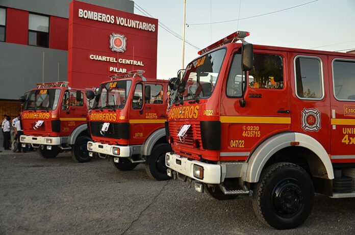 Bomberos de Pilar cumple 70