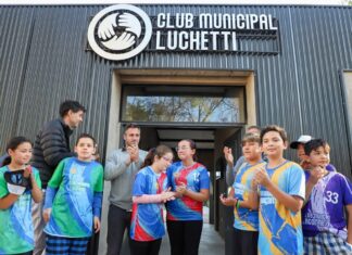 Achával inauguró el Club Municipal Luchetti