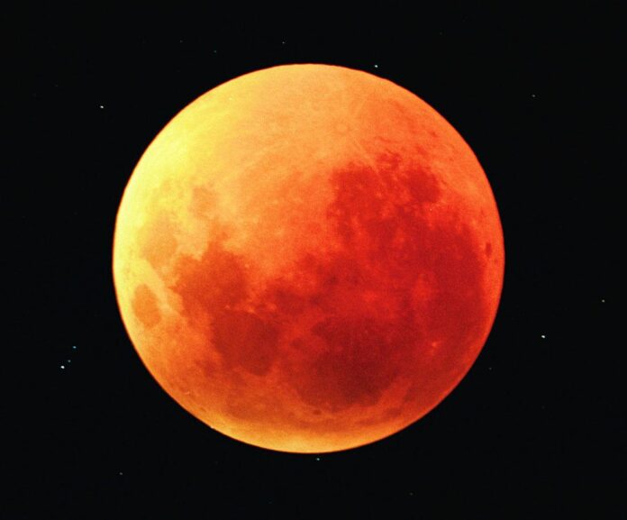 eclipse lunar del domingo eclipse lunar del domingo