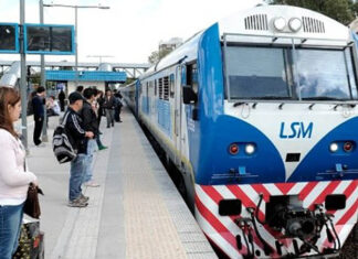 Dos niños murieron arrollados por el tren San Martín en José C. Paz Dos niños murieron arrollados por el tren San Martín en José C. Paz.