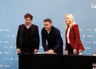 Achával acompañó a Kicillof en la presentación del programa Buenos Aires CREA Achával acompañó a Kicillof en la presentación del programa Buenos Aires CREA