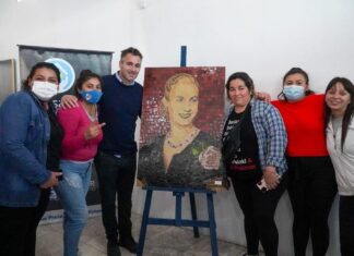 Achával: «Eva representa a los que creemos en la política como herramienta de transformación» Eva representa