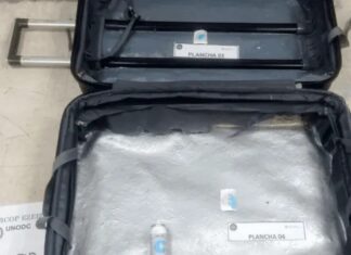 Joven es detenido en Ezeiza con 24 kilos de cocaína Joven es detenido en Ezeiza con 24 kilos de cocaína
