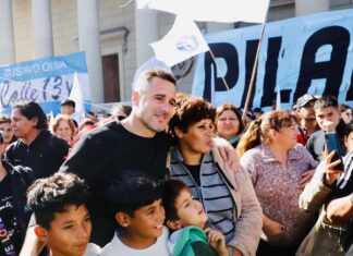 Achával celebró el Día de la Lealtad en la Plaza de Mayo la lealtad