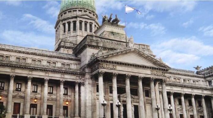 ganancias oposición frenó el cobro de Ganancias al Poder Judicial