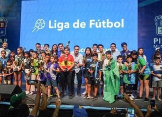 Más de 8500 futbolistas recibieron su premio en el cierre de las Ligas de Pilar Cierre de Ligas de Fútbol 2022 1