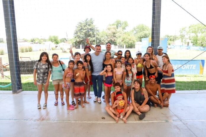 pileta en los clubes municipales