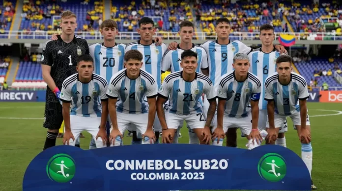 JE2DQBIUUZE4XCB4FRO7Q7DUIY Massa y Tapia anuncian que la Argentina realizará el Mundial Sub 20 de fútbol