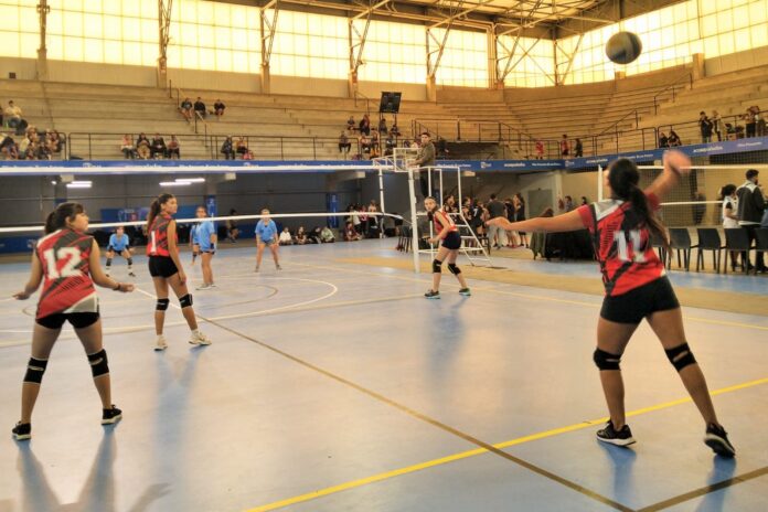Liga de Voley 2023 La Liga Municipal de Voley empieza a perfilar candidatos
