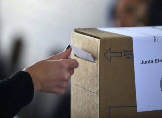 Elecciones 2023: el 9 de julio comienzan a proyectarse anuncios electorales Elecciones 2023: el 9 de julio comienzan a proyectarse anuncios electorales