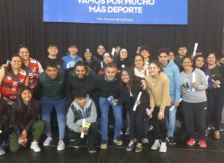 Deportes cerró un nuevo curso de árbitro y planillero de voley Deportes cerró un nuevo curso de árbitro y planillero de voley