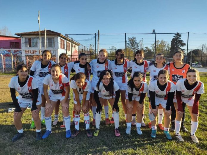 Katanes FC bajó al líder y lo aprovecharon varios