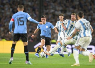 Uruguay venció a Argentina y lo dejó sin invicto Uruguay venció a Argentina y lo dejó sin invicto