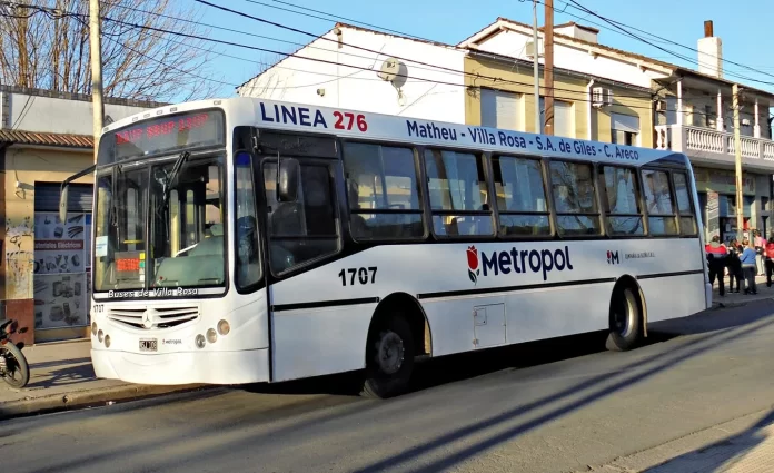 metropol el ministerio de Transporte se encuentra al día en los pagos a las empresas en relación con los atributos sociales y el boleto integrado, que es lo que le corresponde puntualmente a Nación